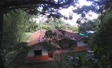 Venta hermosa Casa Lote, San Juan, Copacabana Antioquia.