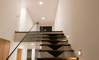 CASA DE VENTA EN TUMBACO DE 3 DORMITORIOS QUITO ECUADOR