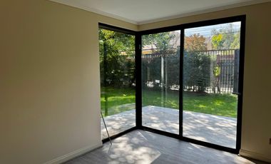 Oportunidad Inmobiliaria! Casa de 4d 4b 346 m2 calle Simón González 8868 La Reina