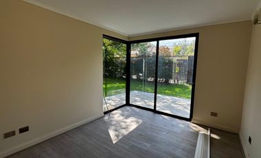 Oportunidad Inmobiliaria! Casa de 4d 4b 346 m2 calle Simón González 8868 La Reina