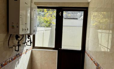 Oportunidad Inmobiliaria! Casa de 4d 4b 346 m2 calle Simón González 8868 La Reina