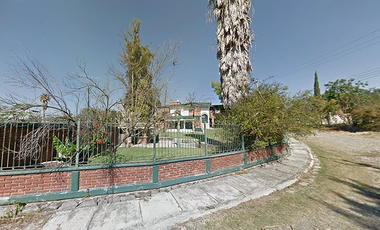 CASA EN VENTA EN CLUB NAÚTICO PUENTE VIEJO.