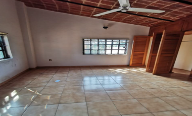 CASA EN VENTA EN CLUB NAÚTICO PUENTE VIEJO.