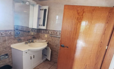 CASA EN VENTA EN CLUB NAÚTICO PUENTE VIEJO.