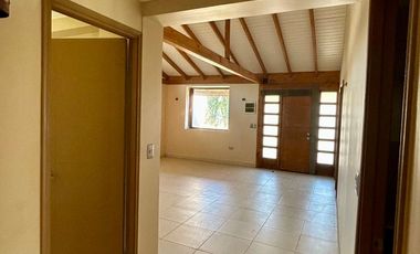 Parcela en Melipilla! con 2 Casas de 357 m2 más terreno de 5.000 m2. Condominio Las Flores.