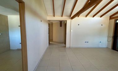 Parcela en Melipilla! con 2 Casas de 357 m2 más terreno de 5.000 m2. Condominio Las Flores.