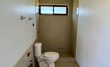 Parcela en Melipilla! con 2 Casas de 357 m2 más terreno de 5.000 m2. Condominio Las Flores.