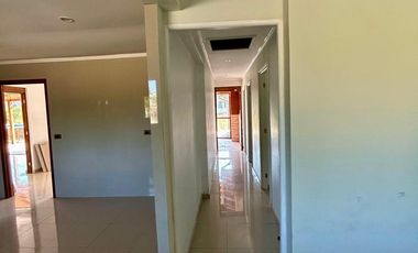 Parcela en Melipilla! con 2 Casas de 357 m2 más terreno de 5.000 m2. Condominio Las Flores.