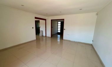 Parcela en Melipilla! con 2 Casas de 357 m2 más terreno de 5.000 m2. Condominio Las Flores.