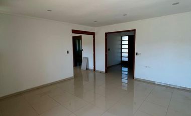 Parcela en Melipilla! con 2 Casas de 357 m2 más terreno de 5.000 m2. Condominio Las Flores.