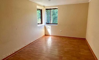 Parcela en Melipilla! con 2 Casas de 357 m2 más terreno de 5.000 m2. Condominio Las Flores.