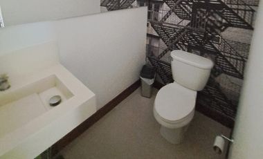 Casa en arriendo en La Sebastiana, Envigado, Antioquia