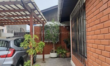 Amplia Casa con Piscina y Gran Terreno en La Calera – Ubicación Privilegiada