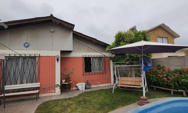 Amplia Casa con Piscina y Gran Terreno en La Calera – Ubicación Privilegiada