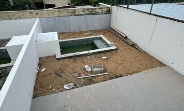 Casa duplex en venta, La Puntilla - Samborondón