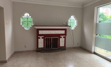 Casa espaciosa en Alquiler ideal para Familia