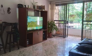 Venta hermosa Casa, Barrio Villanueva parte baja, Copacabana Antioquia.