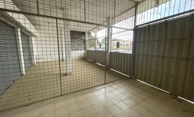 ¡EN VENTA¡ Propiedad comercial en PORTOVIEJO - cerca del terminal y hospitales.