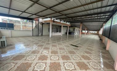 ¡EN VENTA¡ Propiedad comercial en PORTOVIEJO - cerca del terminal y hospitales.