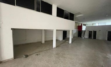 ¡EN VENTA¡ Propiedad comercial en PORTOVIEJO - cerca del terminal y hospitales.