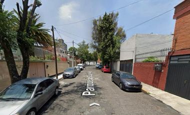Casa En Remate Bancario En Parque De Cupatitzio, El Parque, Naucalpan De Juárez, Estado De México