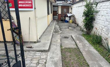Casa de venta en Otavalo, en la ciudadela Imbaya, 215 m2