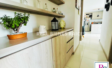 VENDO HERMOSO APARTAMENTO 3 PISO CON ASCENSOR