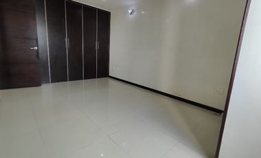 SE VENDE APARTAESTUDIO EN SOTOMAYOR