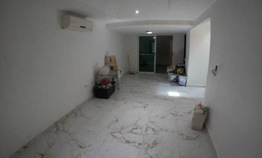 CASA EN VENTA EN CIUDAD DEL CARMEN. FRACC. MEDITERRÁNEO