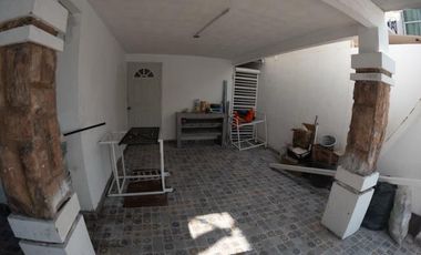 CASA EN VENTA EN CIUDAD DEL CARMEN. FRACC. MEDITERRÁNEO