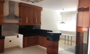 Venta Departamento Duplex en Chacarilla San Borja 420M2