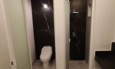 CASA EN VENTA EN RANCHO SANTA MONICA