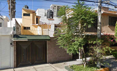 CASA EN VENTA DE RECUPERACION BANCARIA,  LOS PIRULES, TLALNEPANTLA, MEX