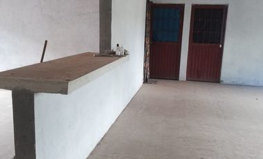 Casa en El Organal, San Juan del Río con árboles frutales.