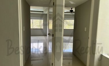 Casa en renta, Residencial Regatta