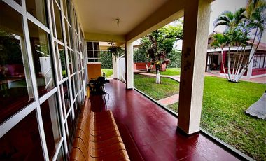 Se vende amplia casa en aparco ibague