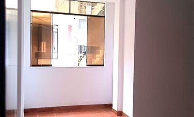 Venta Casa De 2 Pisos Más Aires - Mi Perú, Callao