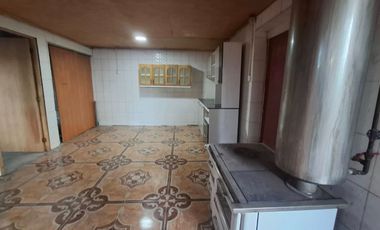 Casa en Victoria,  Cercana A Hospital, 3D, 1B, amplia cocina y patio