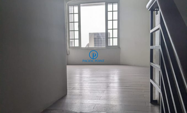 3BR Condominium Unit for Sale in Kingswood Condominium,  Makati City
