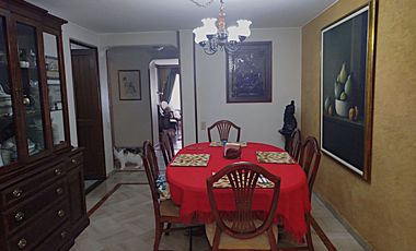 VENDO CASA EN CEDRITOS CONJUNTO CERRADO
