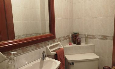 VENDO CASA EN CEDRITOS CONJUNTO CERRADO