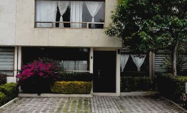 Casa en Renta en Lomas Virreyes, Calimaya - modelo Madeira (frente a camellón principal)