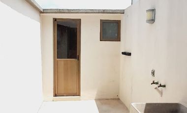 Casa en Renta en Lomas Virreyes, Calimaya - modelo Madeira (frente a camellón principal)
