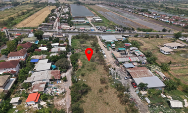 A golden opportunity for investors! Beautiful land plots are 25% cheaper than other plots in the same location.  Kum Klao Road Ladkrabang, near Suvarn