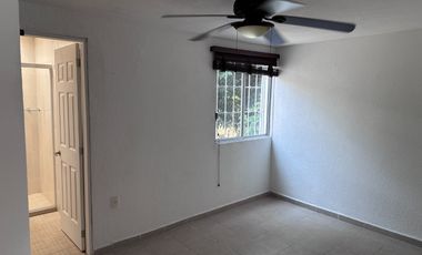 Venta de bonita casa en excelente fraccionamiento Valle Verde de Yautepec, Mor.