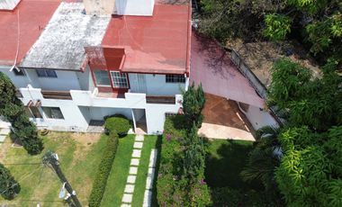 Venta de bonita casa en excelente fraccionamiento Valle Verde de Yautepec, Mor.