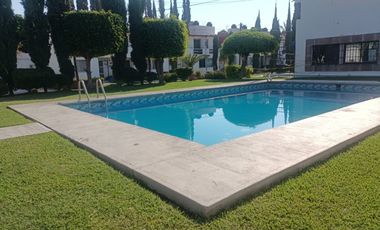 Venta de bonita casa en excelente fraccionamiento Valle Verde de Yautepec, Mor.