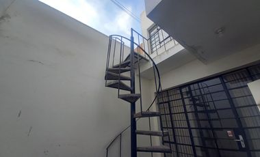 🏡 ALQUILER DE AMPLIA CASA EN JESÚS MARÍA – ZONA SEGURA Y CÉNTRICA
