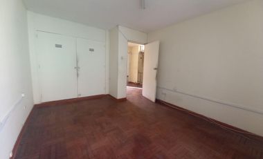 🏡 ALQUILER DE AMPLIA CASA EN JESÚS MARÍA – ZONA SEGURA Y CÉNTRICA