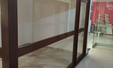 Vendo OFICINA en edificio TEMPO II - G
